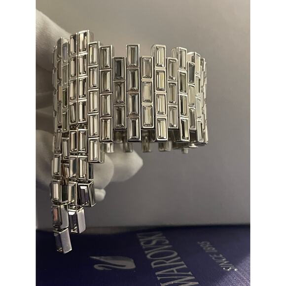 Swarovski Crystal Silver Shade Fluid Azzurro Bracelet 5483204 - Picture 4 of 14